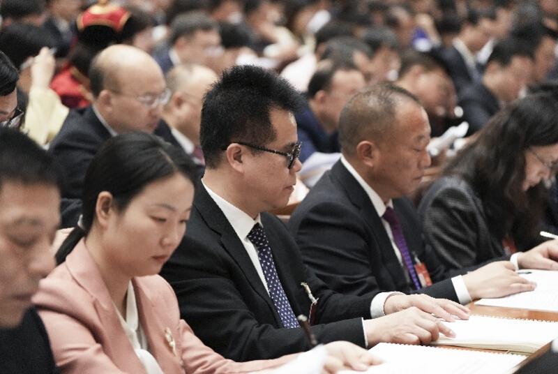 一线牵著万线缕，红云飘影千秋歌打一正确生肖全面释义、专家解答解释落实